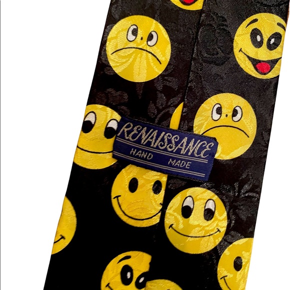 Emoji Tie - Picture 2 of 6